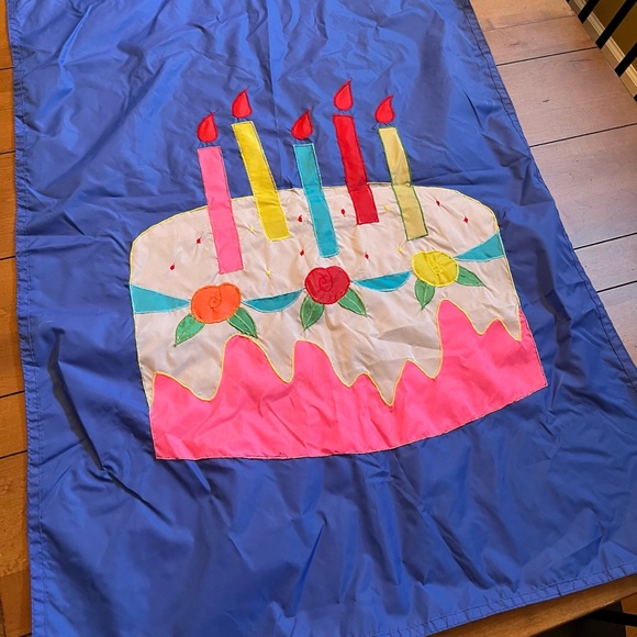 Birthday Flag with birthday cake design - Picture 1 of 4